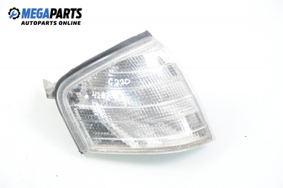 Мигач за Mercedes-Benz C-Class Sedan (W202) (03.1993 - 05.2000), седан, позиция: дясна